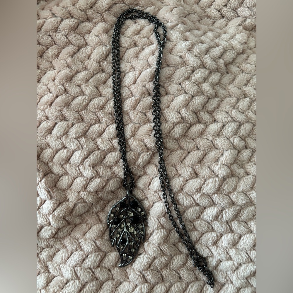 Black Leaf Pendant Necklace - Women Jewelry